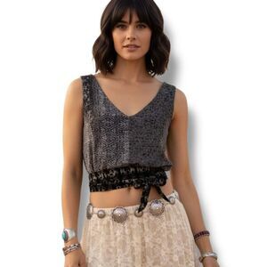 Sleeveless V-Neck Cropped Waist Wrap Tank Top Boho Western NWT